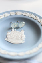 Load image into Gallery viewer, Royalty studs