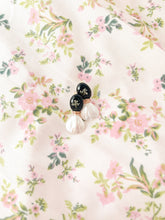 Load image into Gallery viewer, Grace