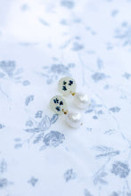 Load image into Gallery viewer, Smitten (Blue and cream)